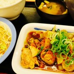 松屋 - 鶏のバター醤油炒め定食