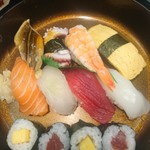 Umeda Yoshinozushi - 