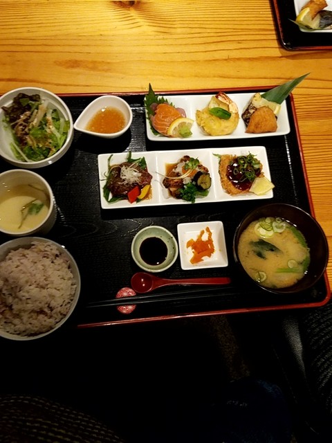 花かまくら 円山店 東山 おかでんミュージアム レストラン その他 食べログ