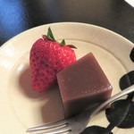 日本料理 きた川 - 水菓子　水ようかん　紅ほっぺ