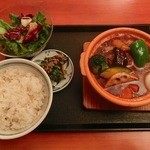 ねぎし - 野菜たっぷり土鍋ハンバーグ(牛たん入り)ブラウンシチューセット