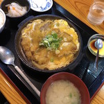 おいちゃんち - 豚かつ卵とじ定食