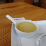 えほんとカフェ - ジンジャーシロップ