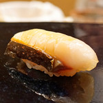 日本橋蛎殻町 すぎた - 燻し鰆のヅケ