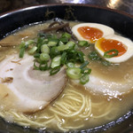 博多とんこつラーメン わ蔵  - 