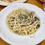 イタリア食堂&自然派ワイン colico - パスタランチコース(\980)　ポルチーニ茸香る信州キノコのクリームスパゲッティ(+\300)