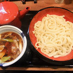 こめんこ屋 - 開店初日、肉汁うどん