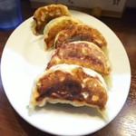 麺の風 祥気 - 自家製手作りジャンボ餃子＠450