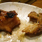 和牛 まつした - ●おまかせコース 8,500円(前菜・和牛ﾚｽﾃｰｷ・上塩ﾀﾝ・ﾈｷﾞ塩ﾀﾝｶﾙﾋﾞ・ｽﾃｰｷｶｯﾄ・焼しゃぶ・焼すき・ﾀﾚ焼・味噌焼比べ・和牛寿司)＋追加単品 ホルモン盛合せ 500円x4=10,500円 2019年02月