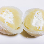 出川屋 - いも大福  断面