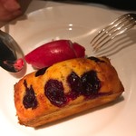 コート ドール - 焼きたて酸果桜桃のパウンドケーキ 