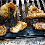 金剛園 - 豚ホルモンだよ。