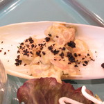 神戸クレープリー アモナ - エビとアボカドのタルタル