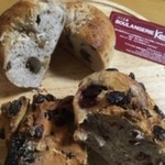 パン工房 ブランジェリーケン - ハード系パンとベーグル