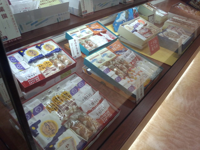 北の自然菓 柳月 星が浦ぴあざフクハラ店 - 新大楽毛（ケーキ）の写真