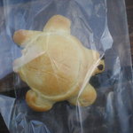 富士サファリパーク パン工房 - 娘が作った亀です。