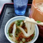 讃岐うどん こがね - イリコががつん