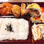 肉の森田屋 - コロッケ弁当 650円