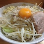 麺処 マゼル - 【塩】まぜそば800円
      ニンニク、アブラ、カラメ