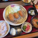 かつ波奈 - かき３個定食(2019/02/02撮影)