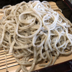 新座鞍馬 - 粗挽きの蕎麦