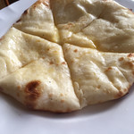 チョウタリ - チーズナン３枚目。限界