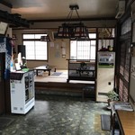 そば処 大喜 - 店内小上がり席