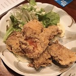 三浦頂食堂 - カリッと揚がった鶏の唐揚げ。