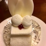 ウベール - こちらも好きなお味♡   香芝の白うさぎ  380円