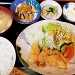 Doruche - 今日のワンコイン日替わりランチ