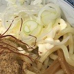 麺屋 たち花 - 油そば＠780円 一味唐辛子、コショウ抜きのアップ