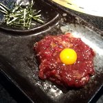 焼肉食べ放題 感激どんどん - ユッケ