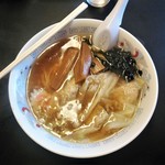 大釜 - ワンタン麺　650円