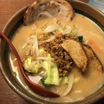 麺場 田所商店 - 北海道味噌野菜らーめん(￥864円)＋炙りチャーシュー(￥129円)