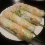 ベトナム料理フォークチ - 定番の生春巻き。