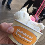 Gelateria Artesana - 