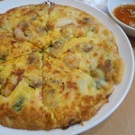 平壌冷麺食道園 - 海鮮チヂミ