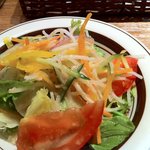 お食事セットのサラダ