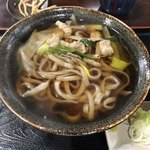 信州坊主 ほのか - 肉かけうどん¥670