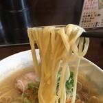 大勝軒 みしま - 平打ち麺