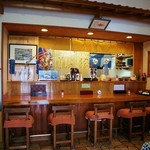 玄海 若潮丸 - カウンター右に小分け室