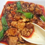 晴々飯店 - 魚の旨味が加わった辛くない麻婆豆腐！