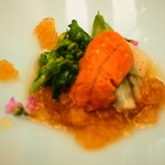 瓢斗 - 先附：天然ホタテと雲丹　春の野菜のジュレ掛け