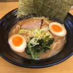 横浜ラーメン　味王 - 