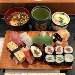 寿司処 福喜 - 上寿司定食１１６７円
