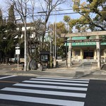 Sushidokoro Fukki - 春日・八王子神社 写真の左角横に１台分の駐車スペース有り