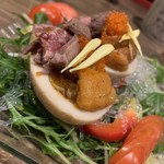 KATSUO  - 最強の煮玉子 853円。