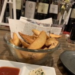 KATSUO  - ポテトフライの最強ディップ 529円。