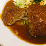 街の小さなレストラン 9.9.9 - 