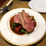 ビストロラドレ - ニュージーランド産仔羊のロースト2,400円+税